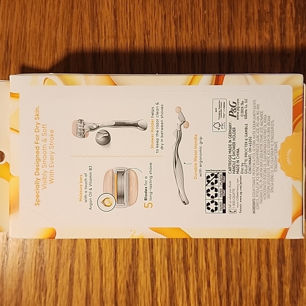 Gillette Venus MoistureGlide Razor Set - Picture 5 of 7